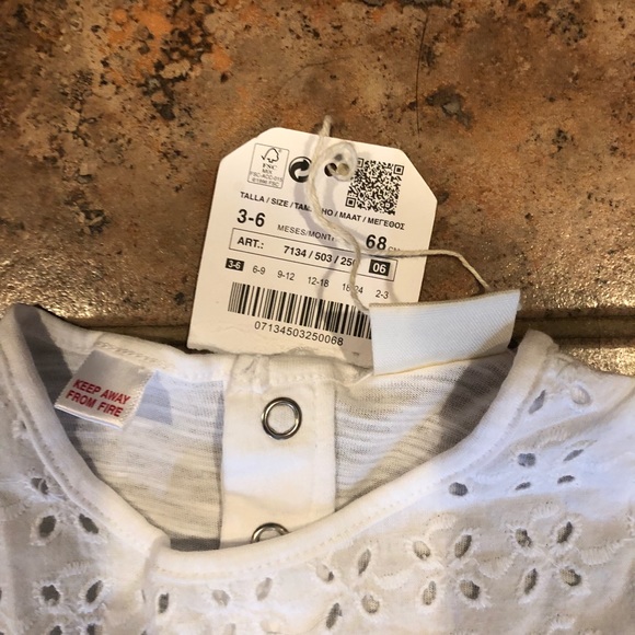 Zara 2 for 12 White tee shirt - Picture 3 of 4